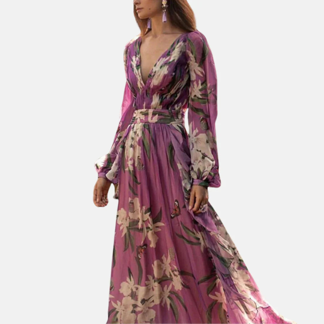 Summer dress with ruffle in elegant and trendy design