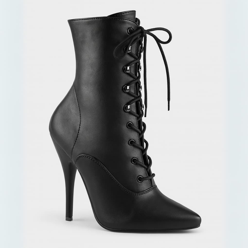 Elegant and stylish leather boots for women