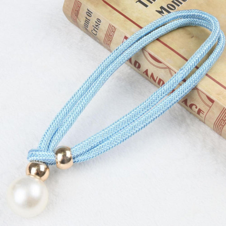 Shiny elegant 2-piece set with mother-of-pearl curtain tape