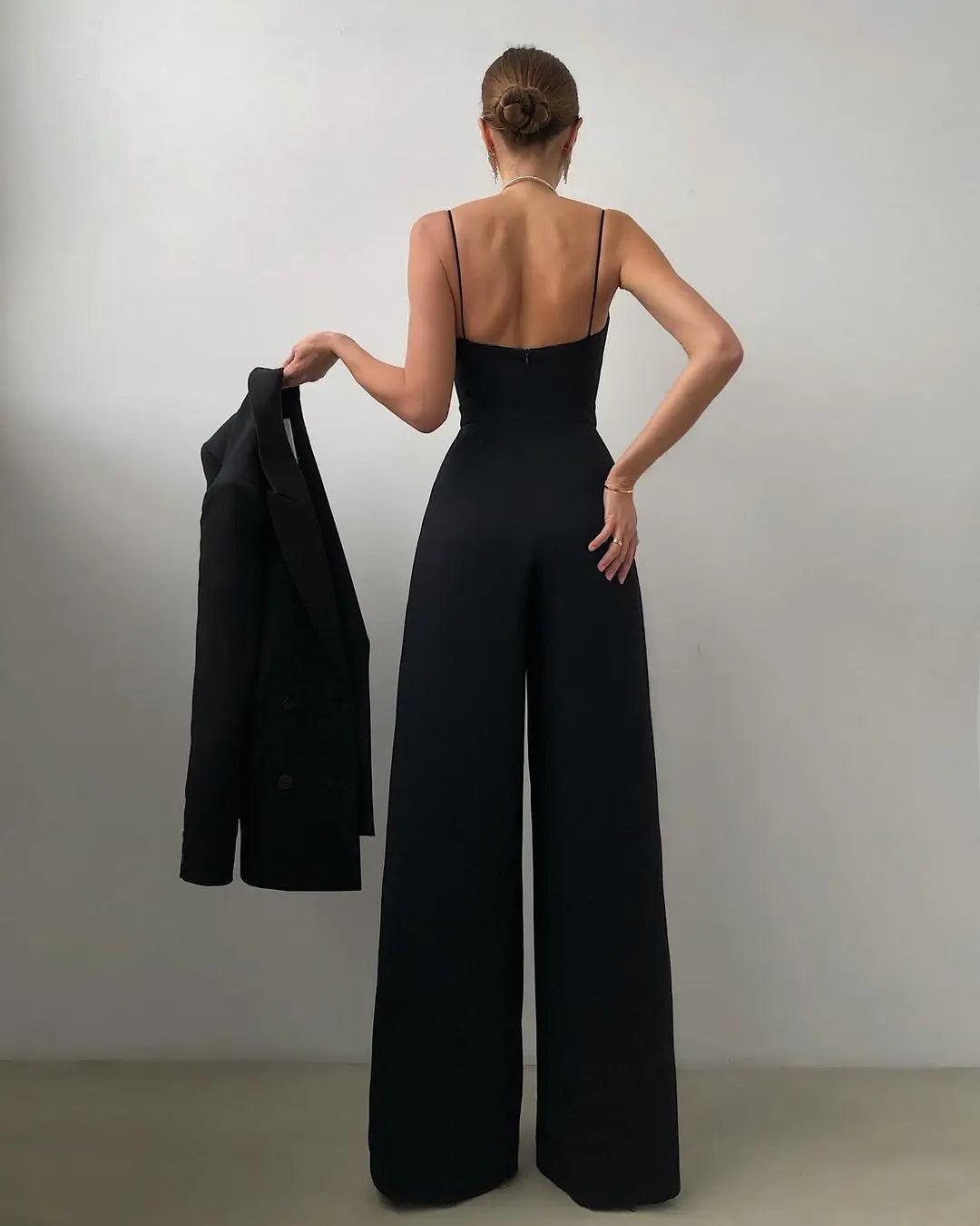 Ermeløs Jumpsuit med Høy Liv og Brede Bukser