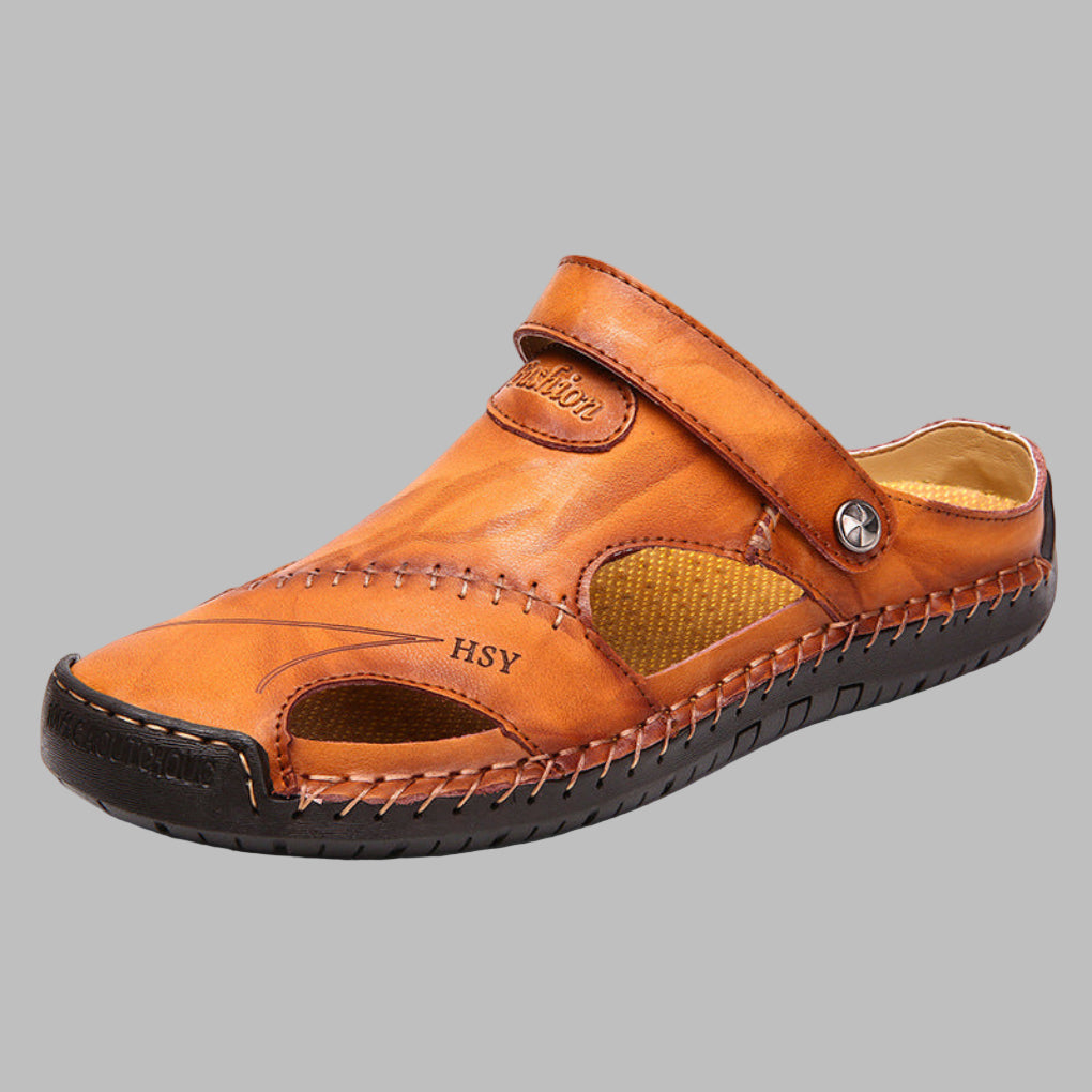 Men's comfort sandals in leather Comfort for summer adventures