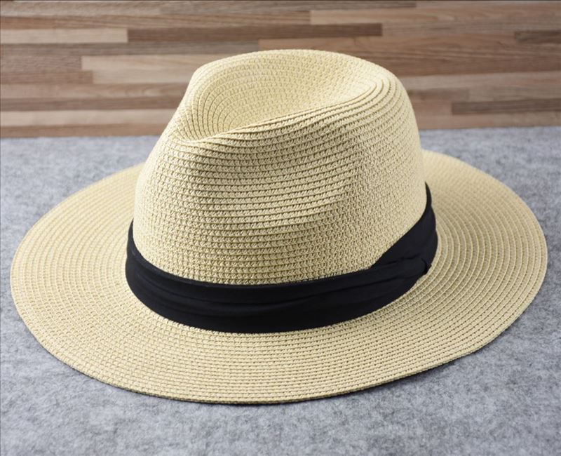 Stilvoller Sommerhut für den Strand