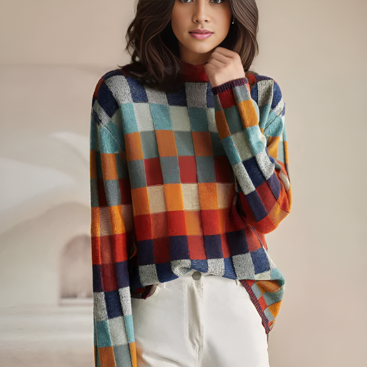 Luxurious cashmere sweater with high neck