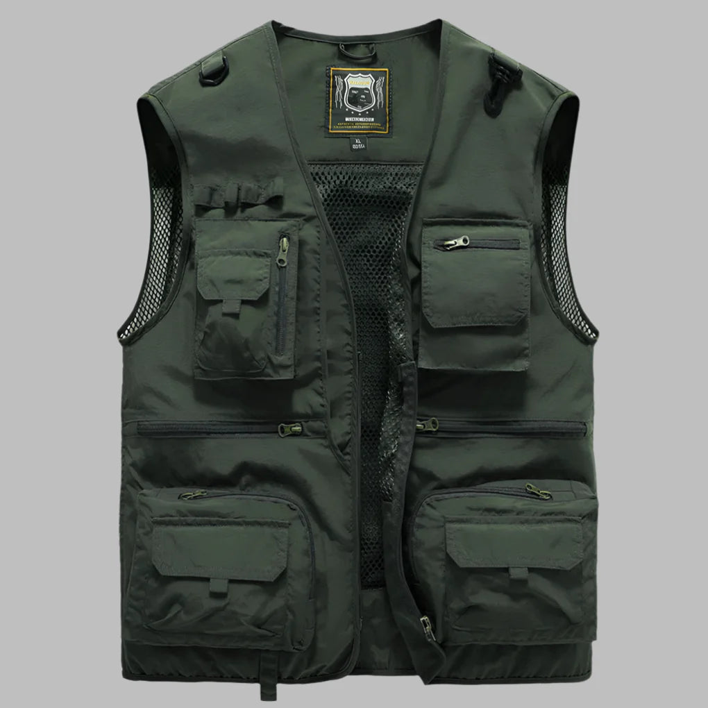 Summer vest with multiple pockets