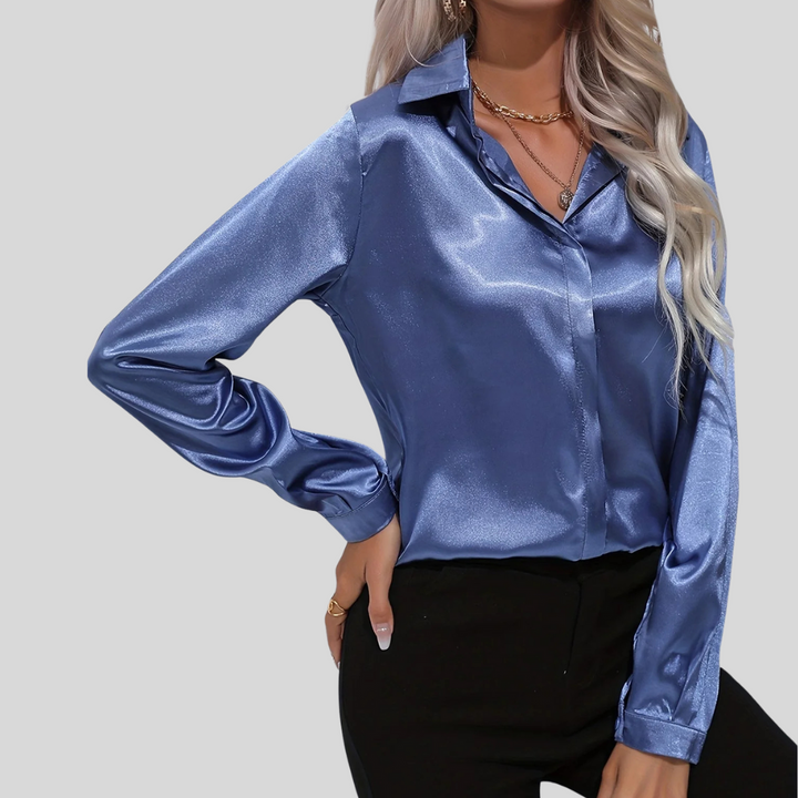 Elegant blouse for women – subtle style