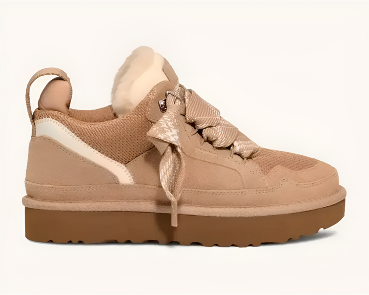 Warm winter boots in suede leather for women
