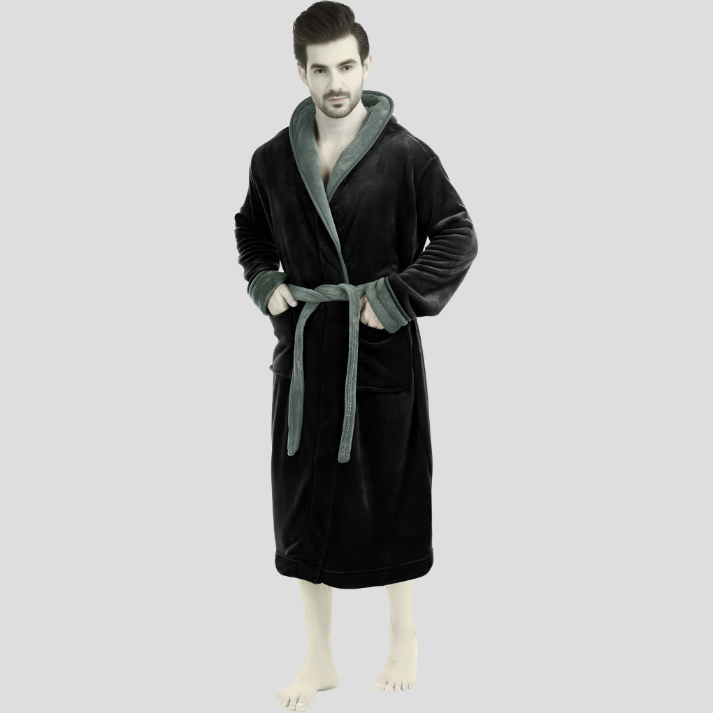 Comfortable fleece bathrobe for men