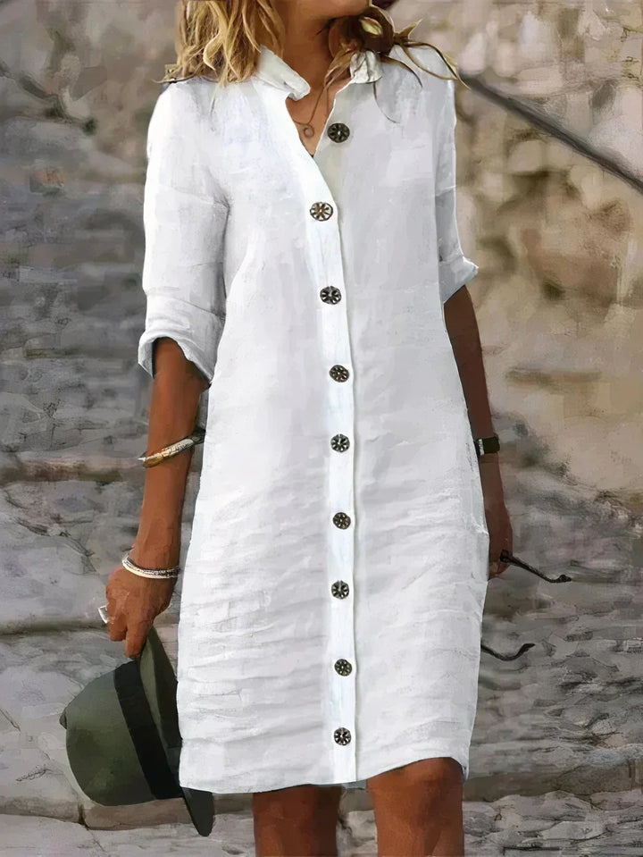 Casual summer dress in linen