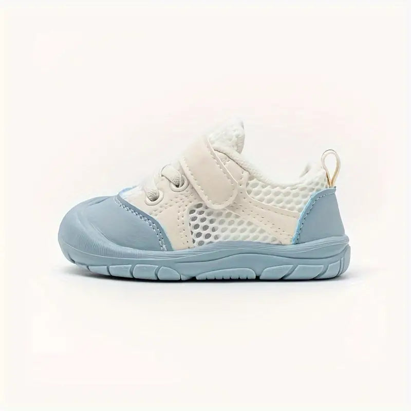 Flexible barefoot baby shoes
