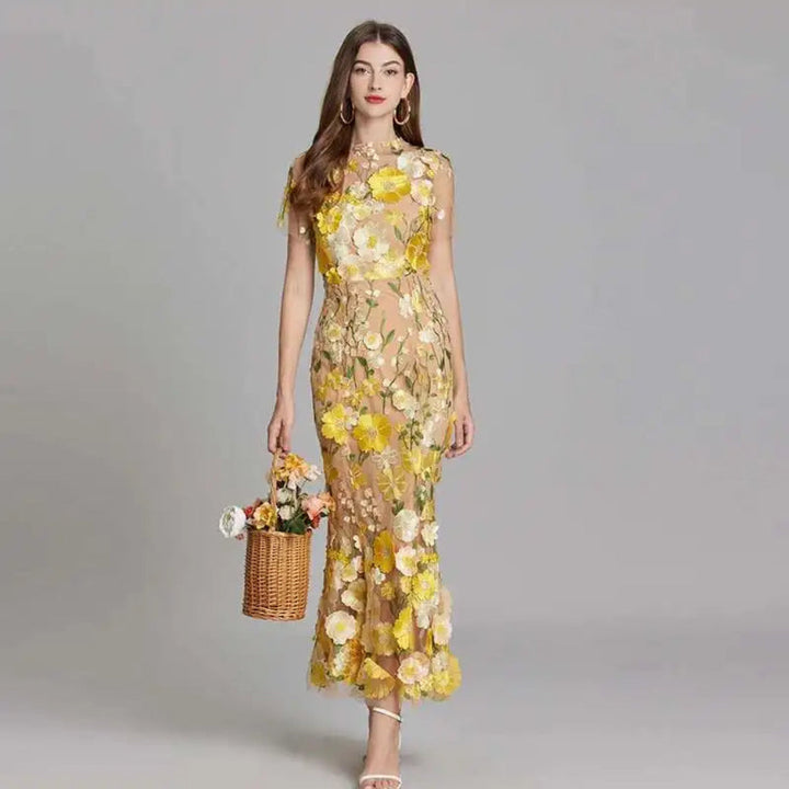 Dame sommerkjole med brodert blonde