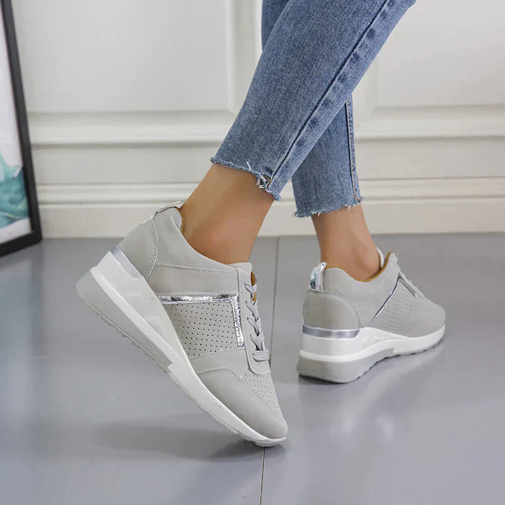 Airy Women's Sneakers with Ergonomic Comfort