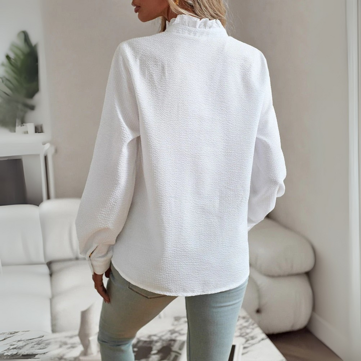 Elegant long-sleeved blouse