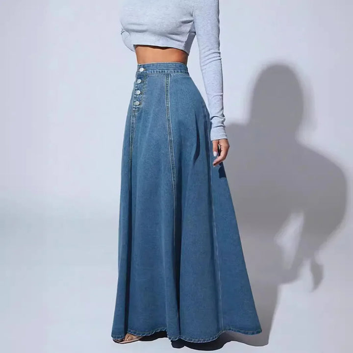 Women's denim skirt with A-line and button closure