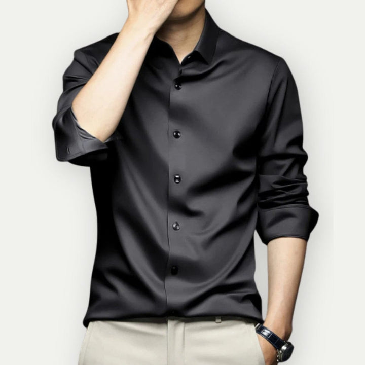 Crepe and wrinkle-free men's shirt