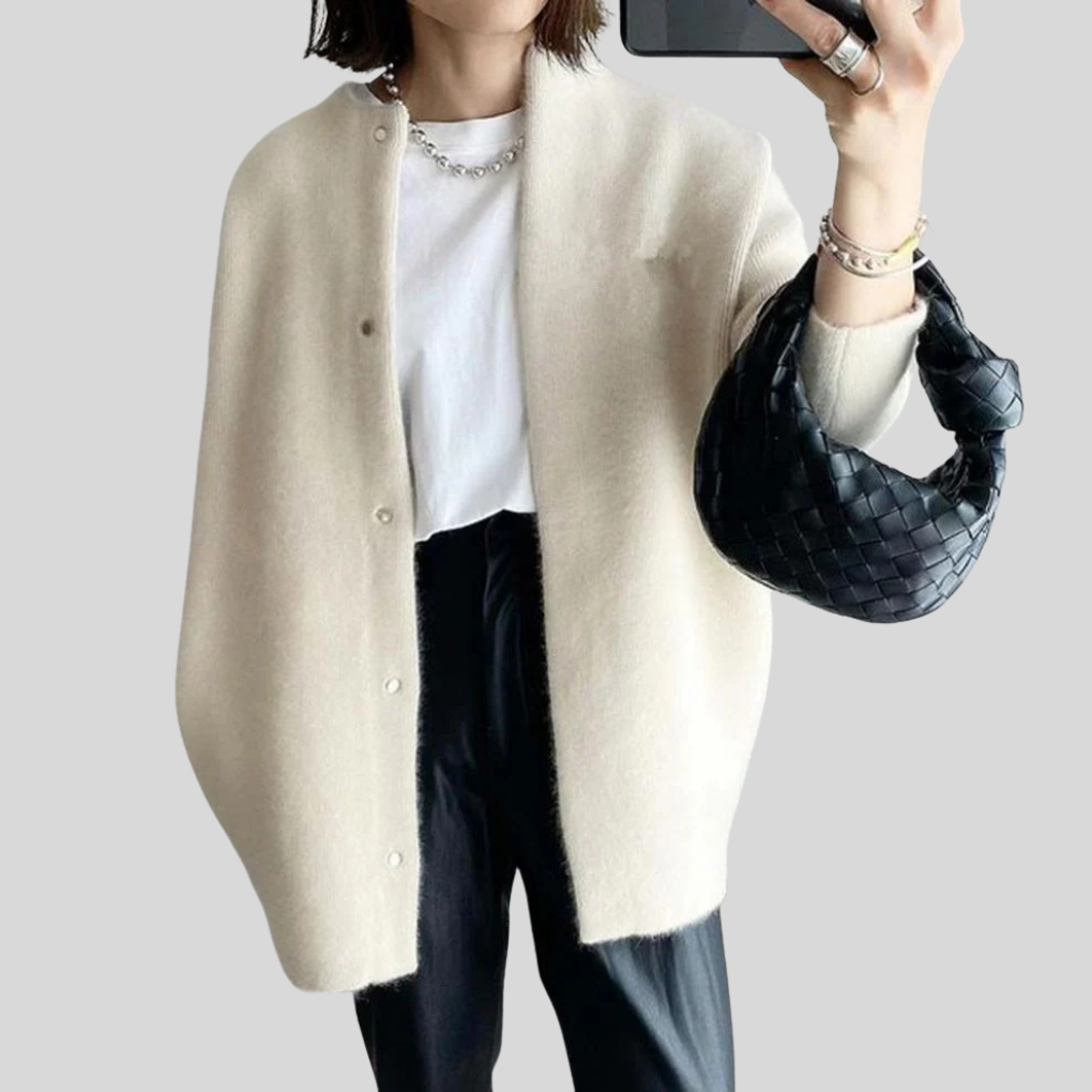 Elegant cardigan – Raffinert strikket lag