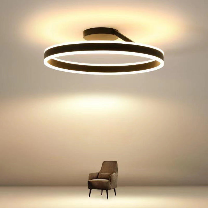 Rund LED-taklampe i metall, dimbar
