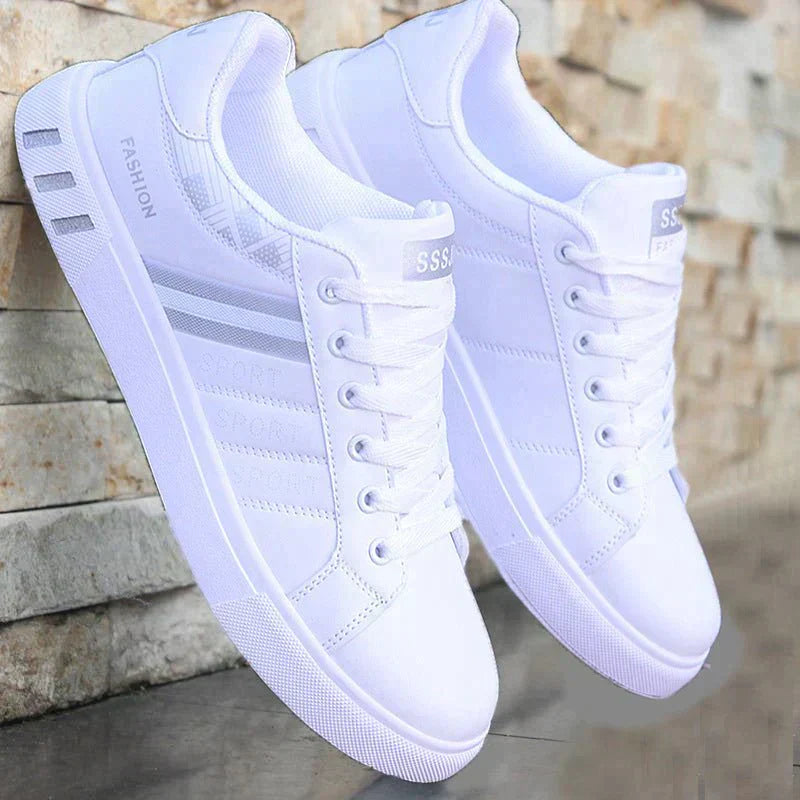 Trendige Herrenschuhe mit federnder Sohle
