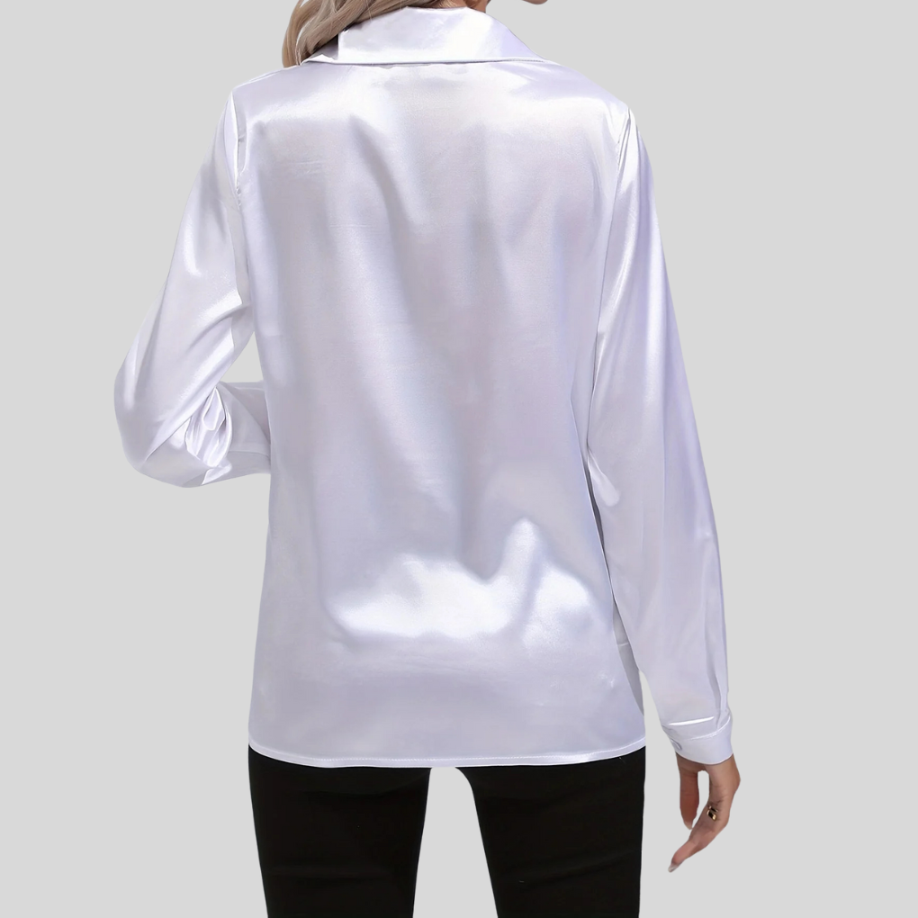 Elegant blouse for women – subtle style