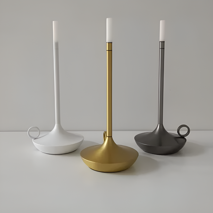Wiederaufladbare Tischlampe mit Kerze