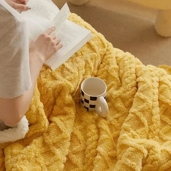 WarmWool Tykt Vinterteppe i Lammeull
