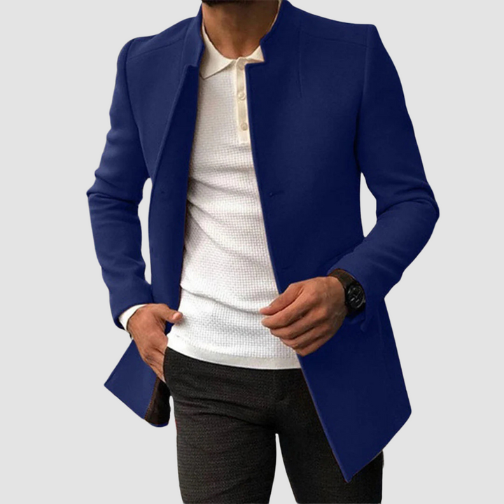 Classic long men's coat
Timeless elegance for every season