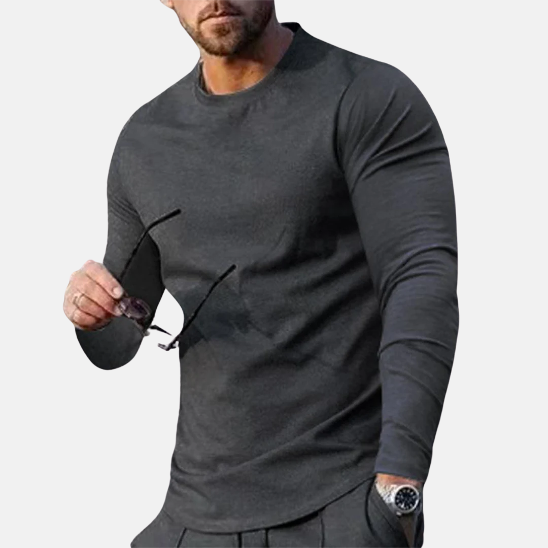 Trendy and comfortable long-sleeve T-shirt
