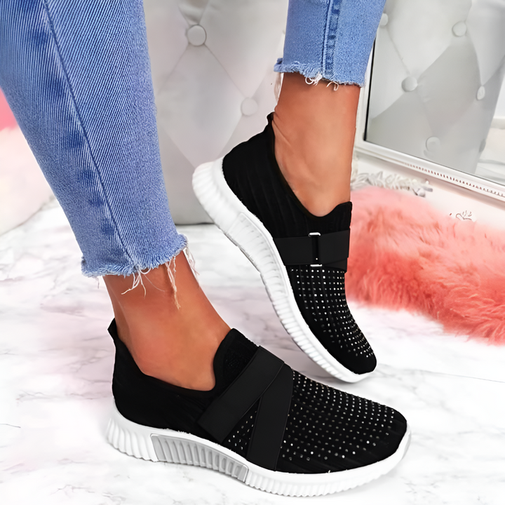 Customizable T-strap casual flats