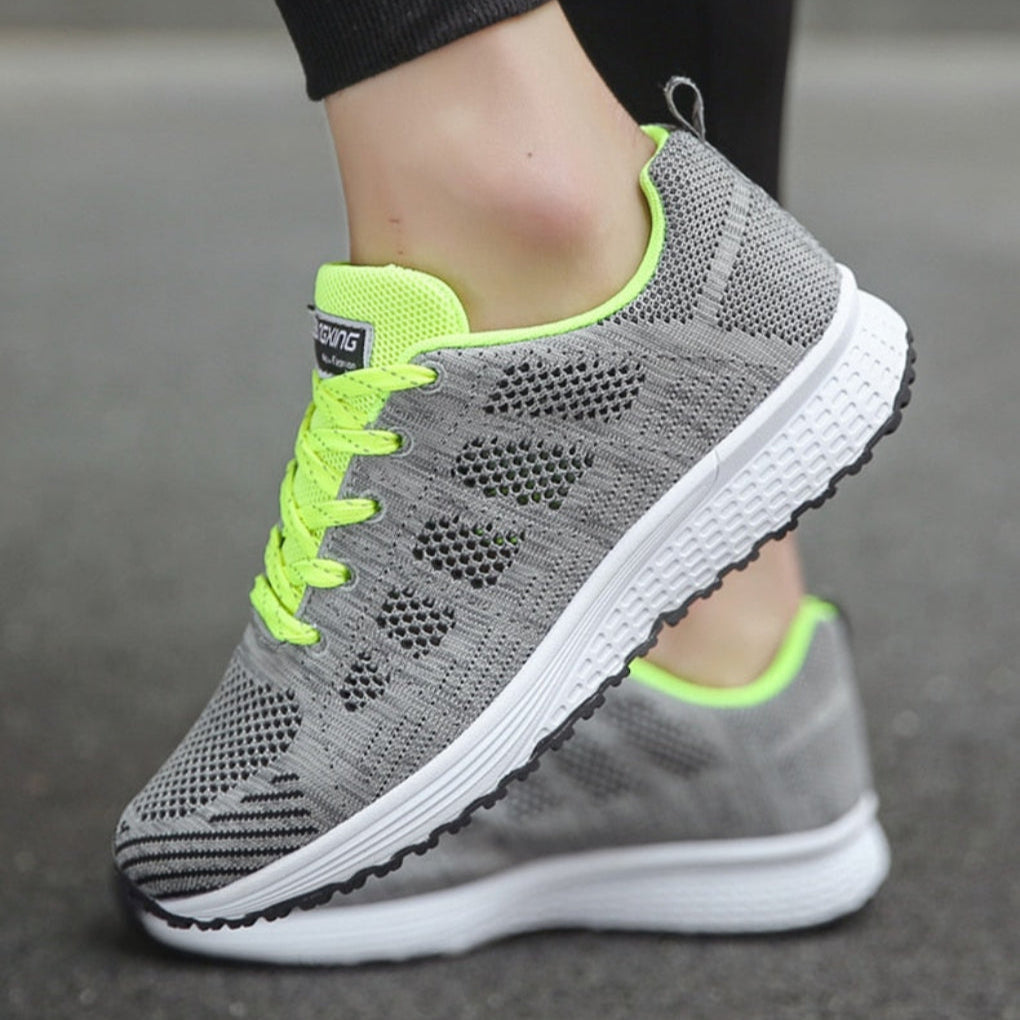 Ergonomic casual shoes for women