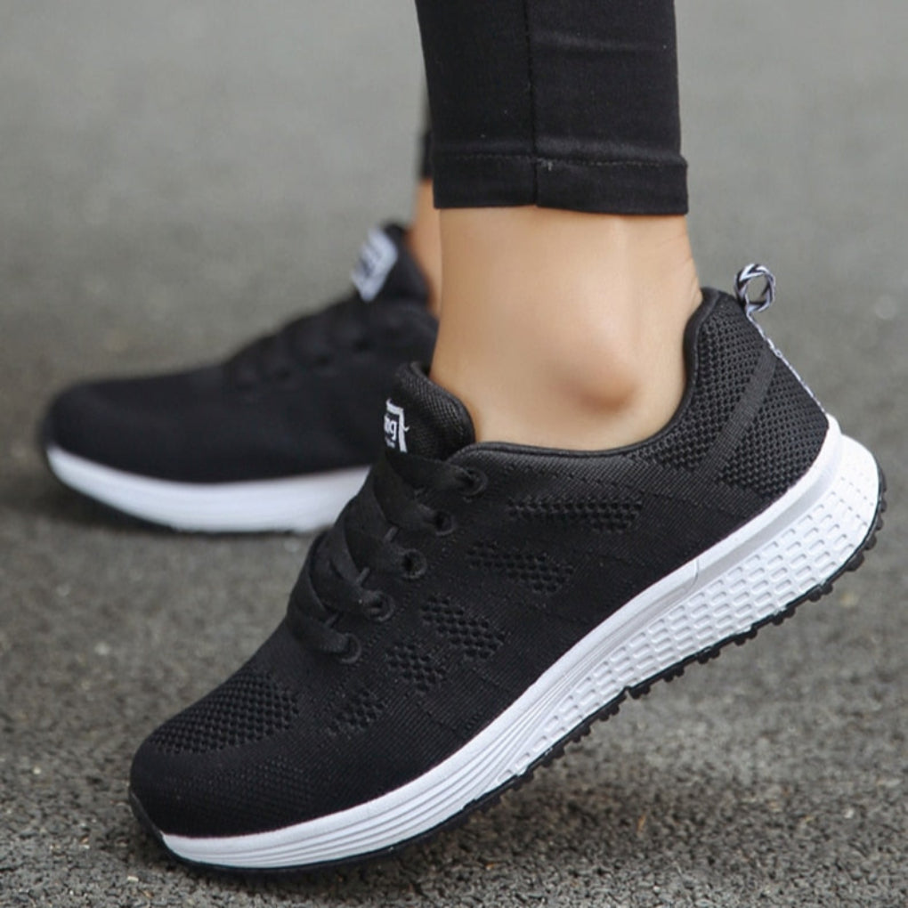 Ergonomic casual shoes for women