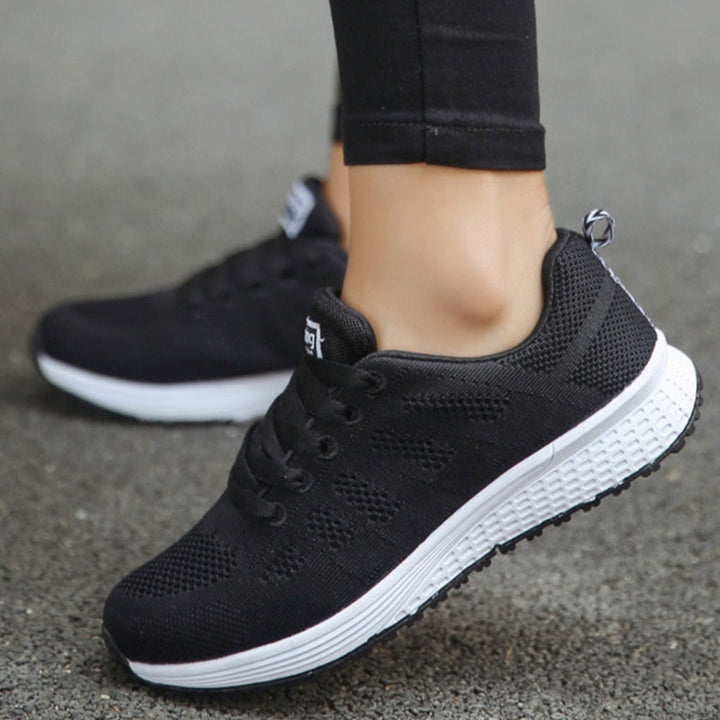 Ergonomic casual shoes for women