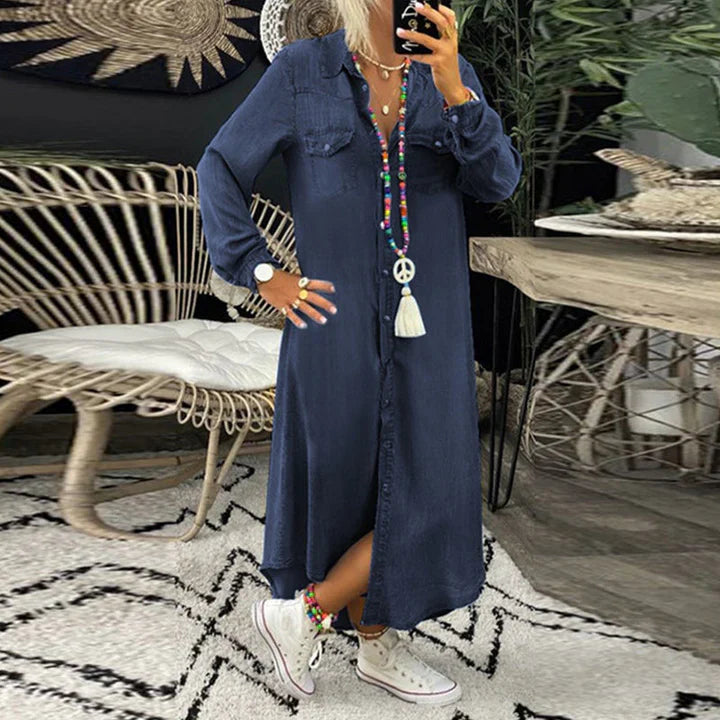 Long-sleeved denim dress for effortless everyday style