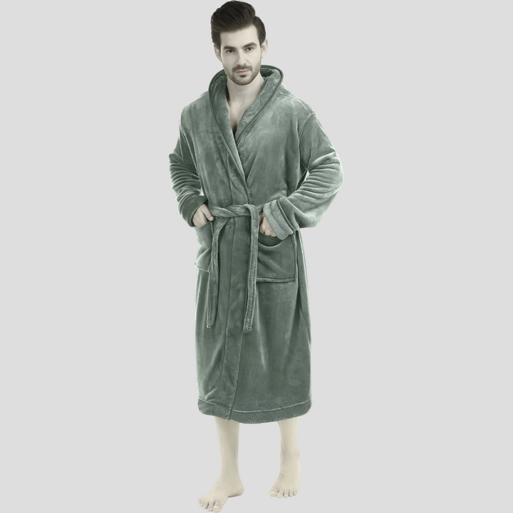 Comfortable fleece bathrobe for men