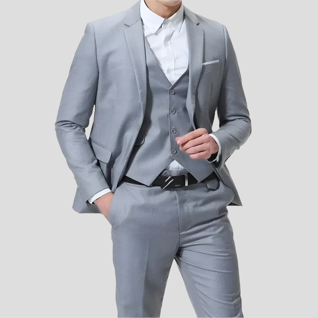 Svart tredelt herredress