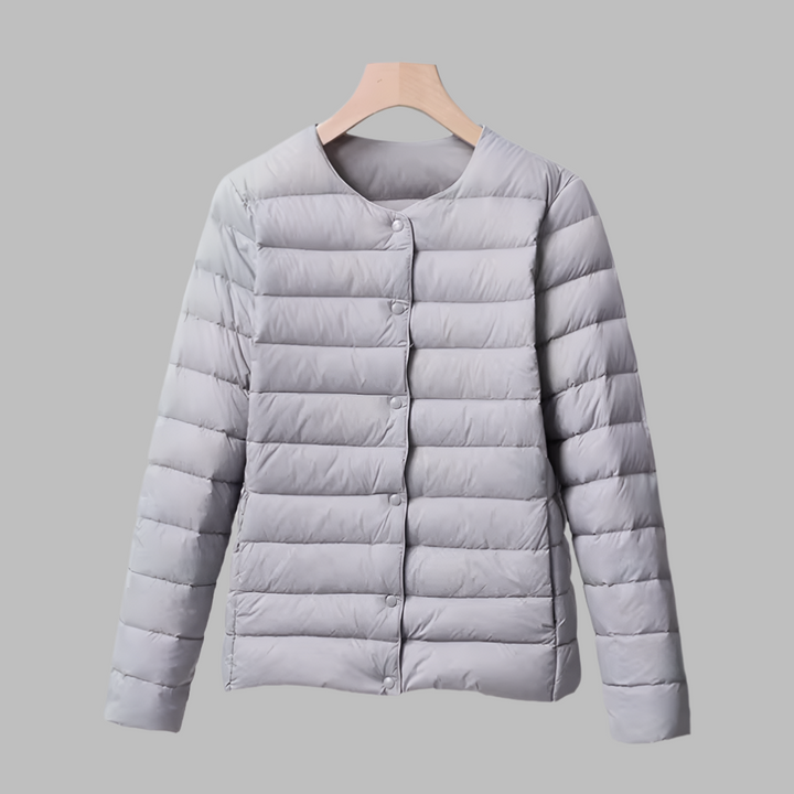 Portable puffer without collar for spring and winter