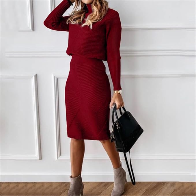 Two-piece set with tight-fitting skirt