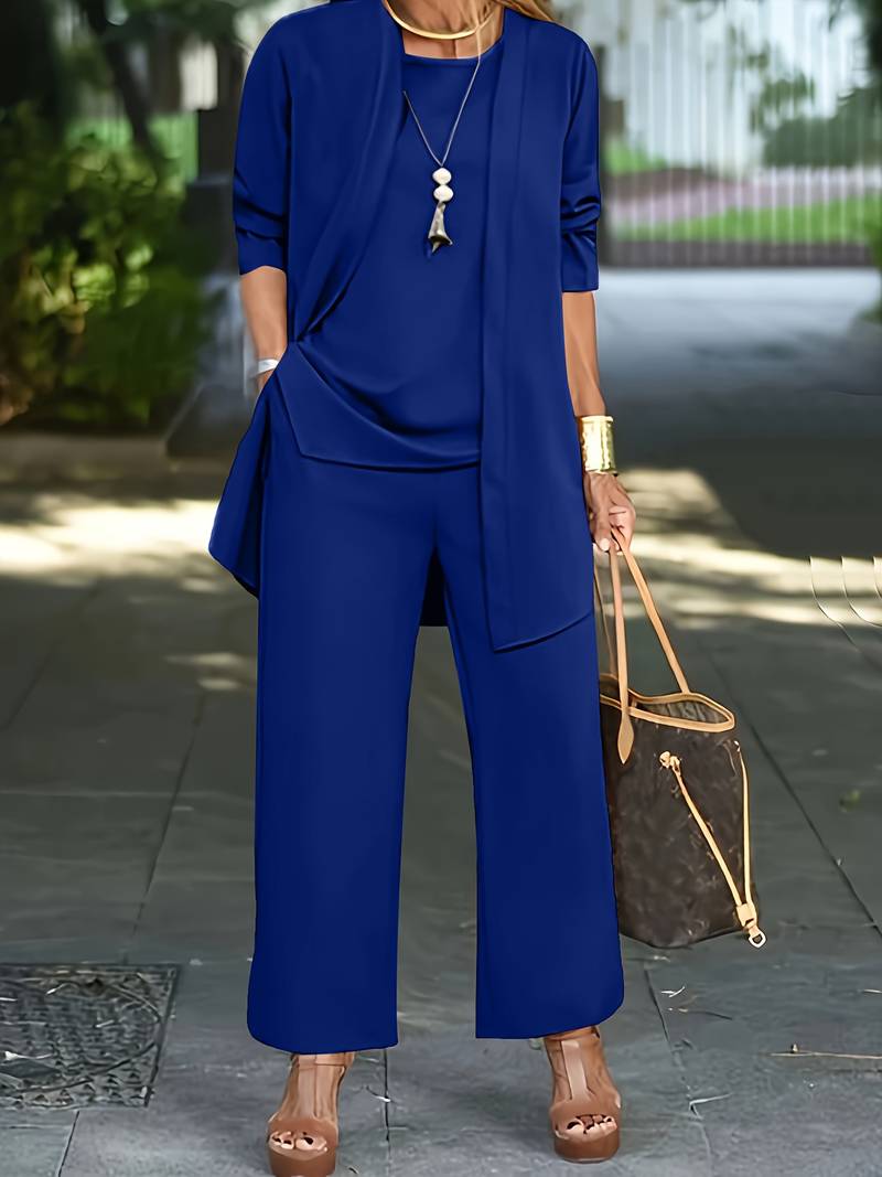 Elegant three-piece pantsuit for women
