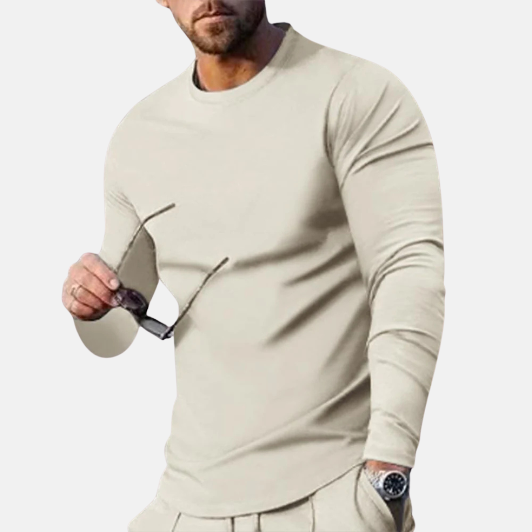 Trendy and comfortable long-sleeve T-shirt