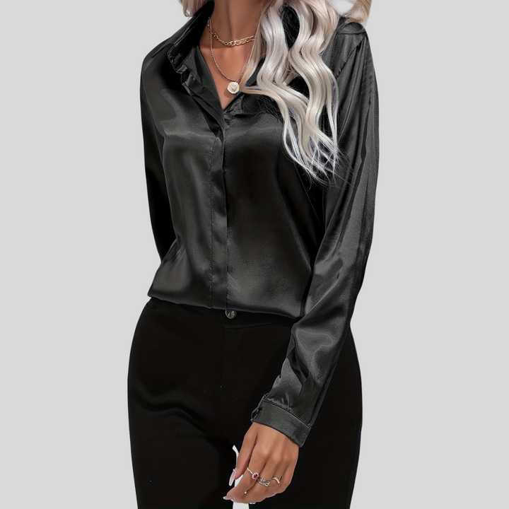 Elegant blouse for women – subtle style