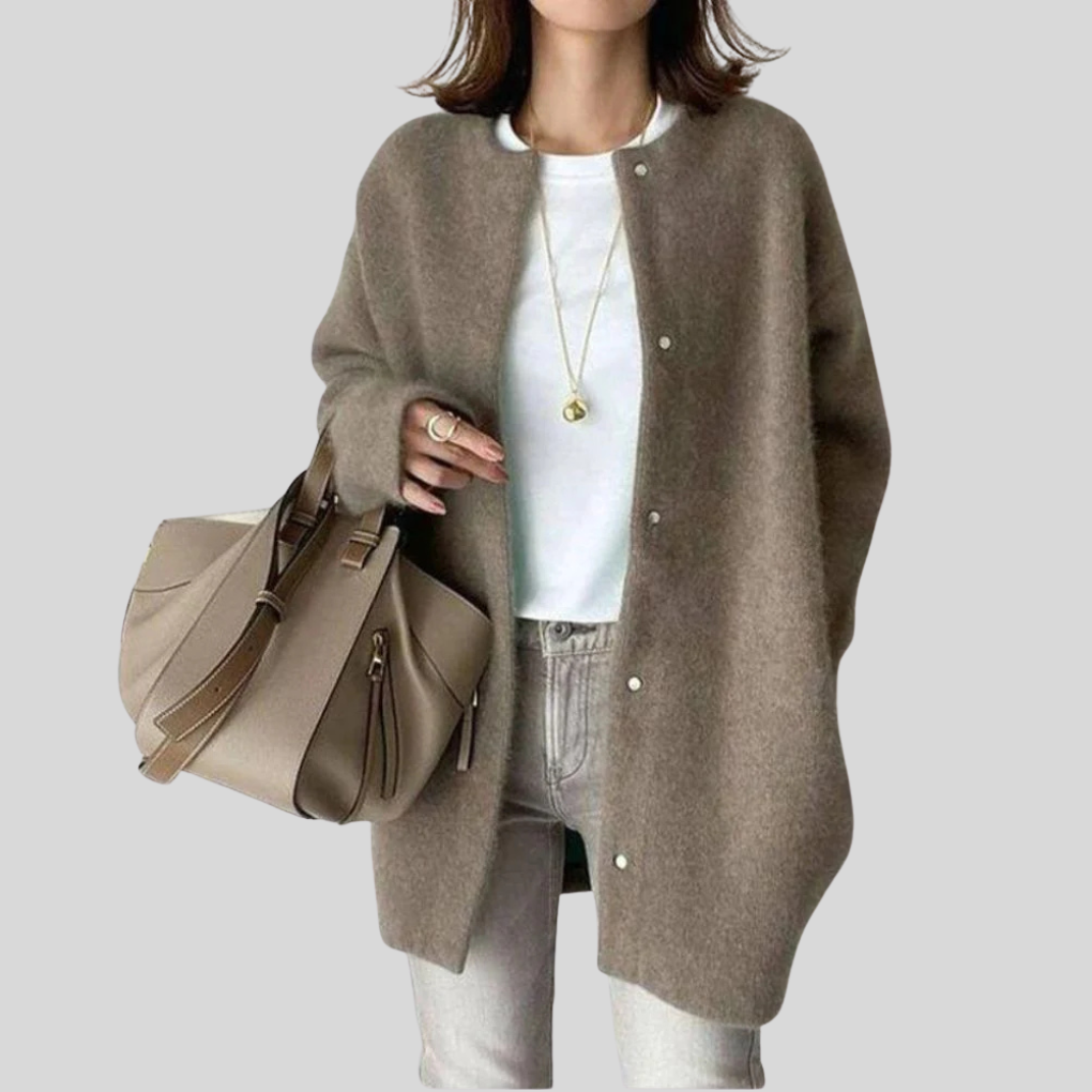 Elegant cardigan – Raffinert strikket lag