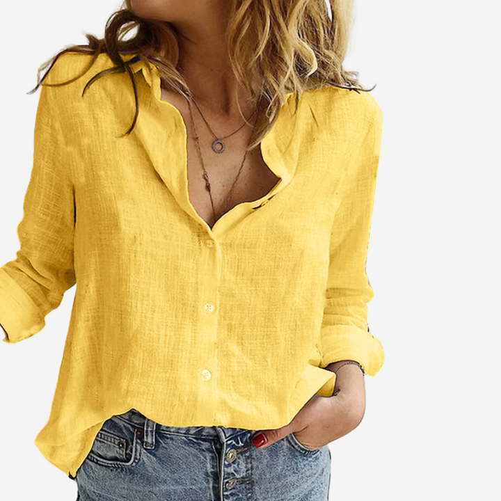 Classic linen shirt with vintage feel