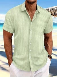 Short-sleeved summer shirt for men