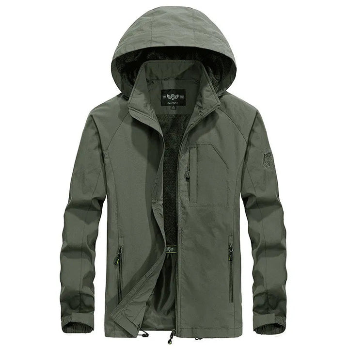 Everest waterproof outdoor jacket with detachable hood
All-weather protection for the modern adventurer
