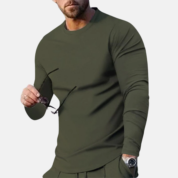 Trendy and comfortable long-sleeve T-shirt