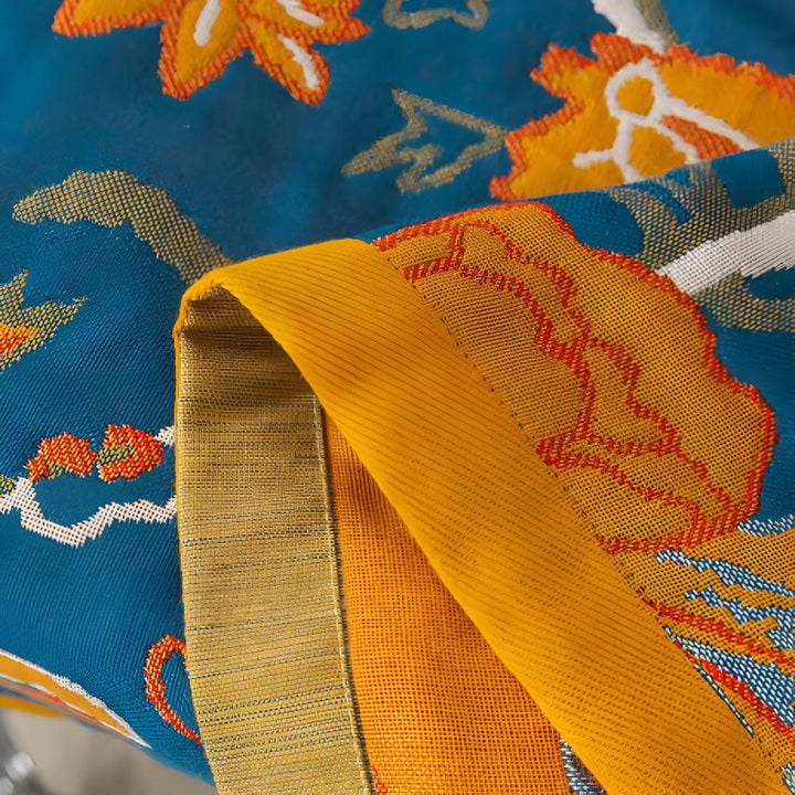Luxurious bath towel with cranes and flowers