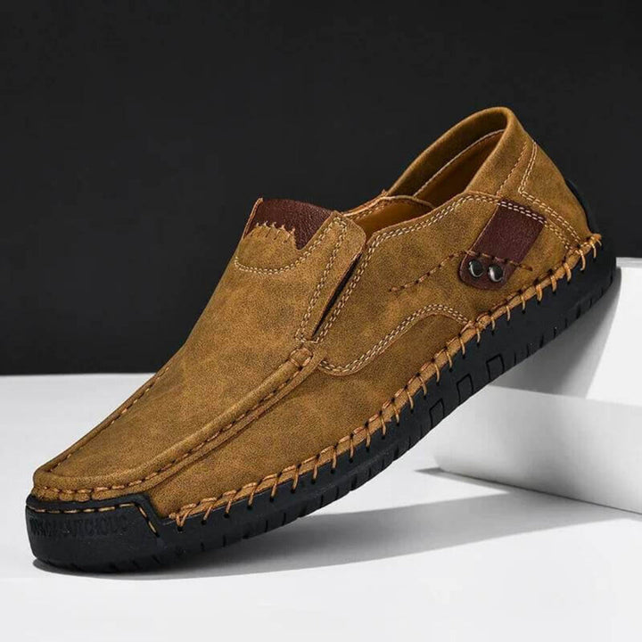 Orthopedic slip-on shoes with arch support