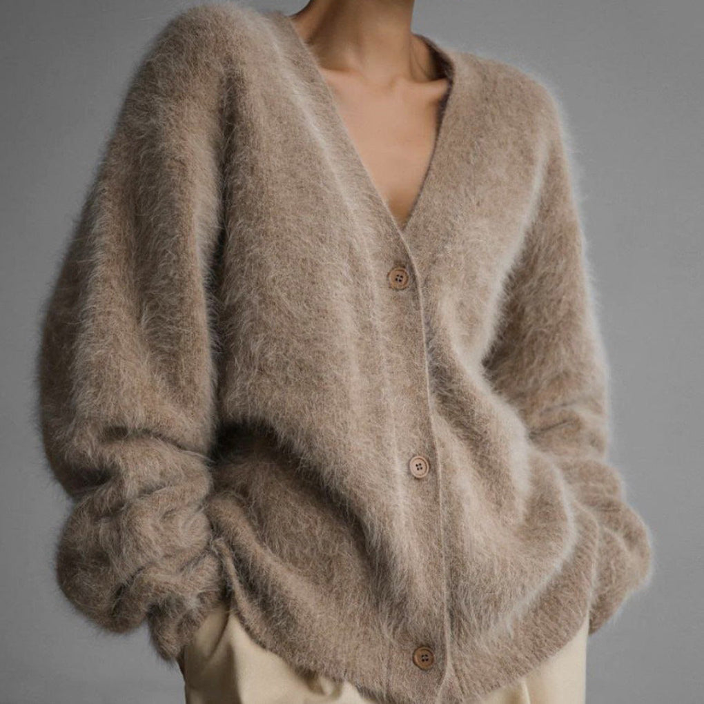 Luxurious cashmere cardigan for women
