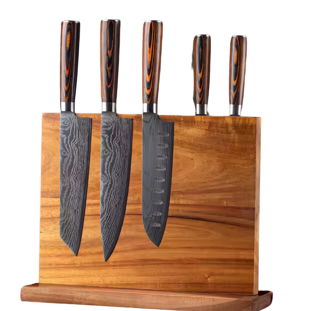 Effective kitchen storage – magnetic knife block in wood