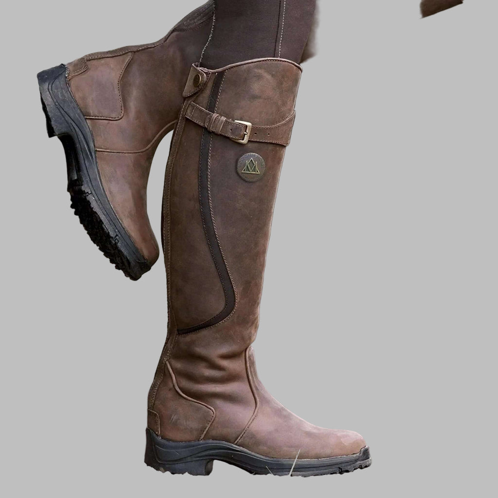 Waterproof winter riding shoes for women