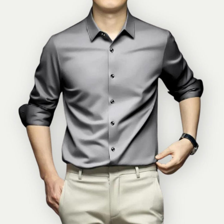 Crepe and wrinkle-free men's shirt