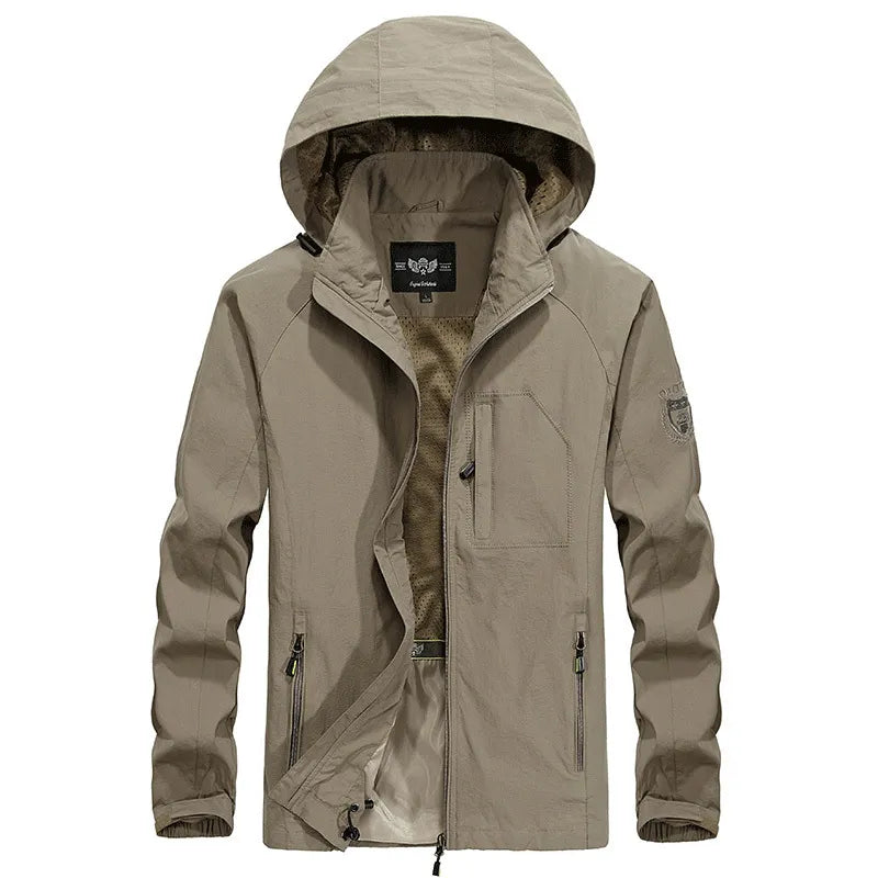 Everest waterproof outdoor jacket with detachable hood
All-weather protection for the modern adventurer